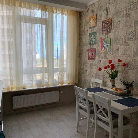 Arcadia Comfy Apartment Odesa Exterior photo